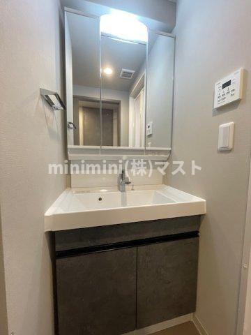 ミラージュパレス本町Departの洗面所