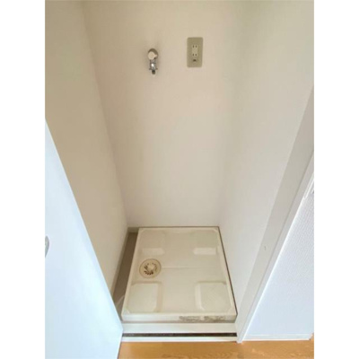 【設備】 | ブルーノート | 室内洗濯機置き場。