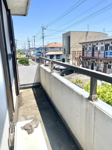 【中古戸建】高崎市井野町のバルコニー|■バルコニー｜あたたかな陽のひかりを浴びることのできるバルコニー。お洗濯物やお布団を干せば、家族みんなが気持ちよく暮らすことができます(*^^*)