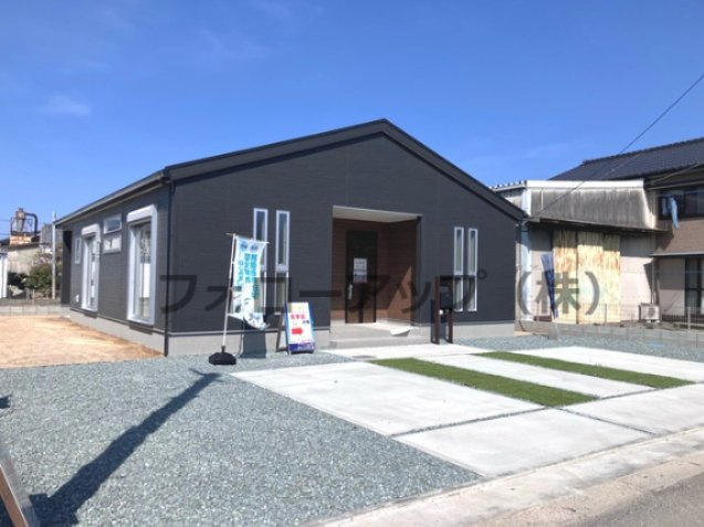 リーブルガーデン大川市津第三