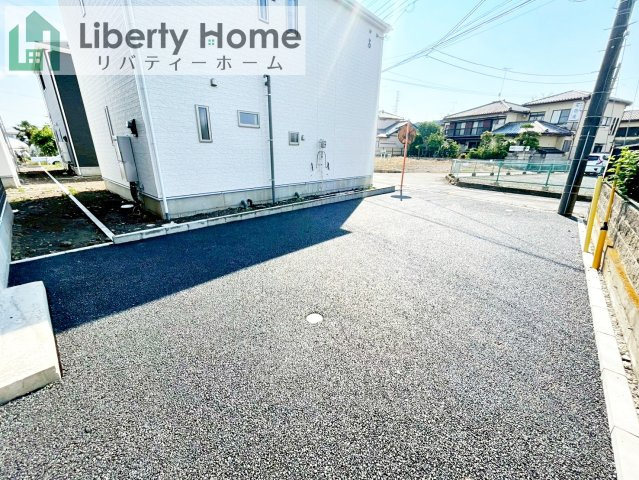 筑西市二木成第2　新築戸建　4号棟の駐車場