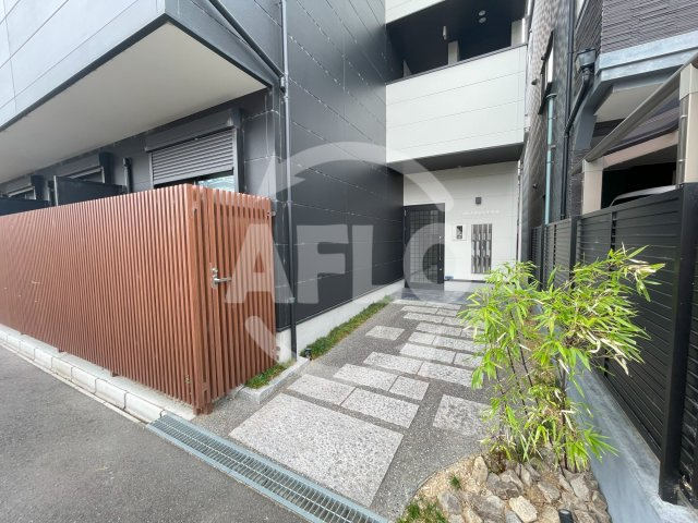 カルムビレッジ東田辺のエントランス|カルムビレッジ東田辺　エントランス