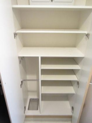 【玄関】 | グランヴァン中野江古田 | シューズボックス完備。