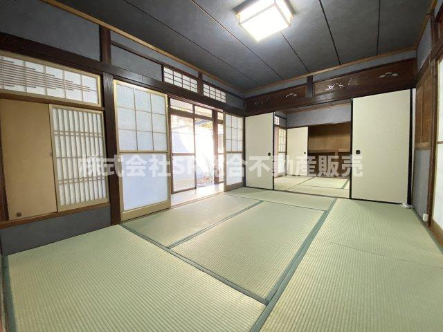 小若江1丁目中古戸建の和室|お部屋から庭を眺めることができます！