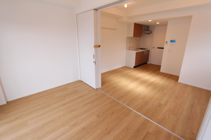 プラウドフラット代々木八幡の居間・リビング|※参考写真