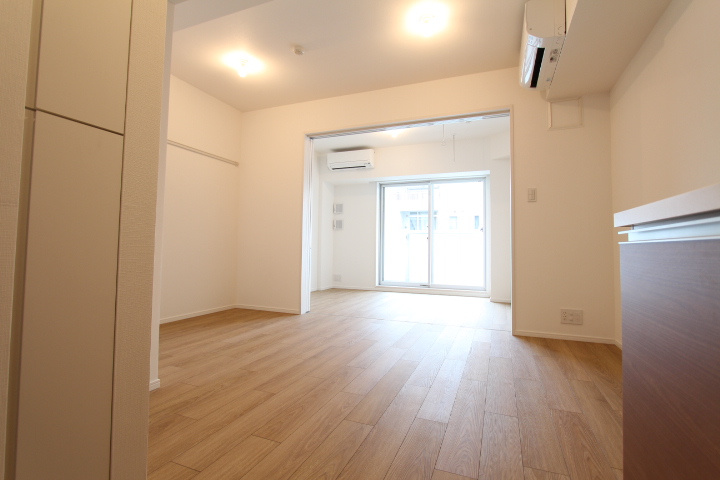 プラウドフラット代々木八幡の居間・リビング|※参考写真