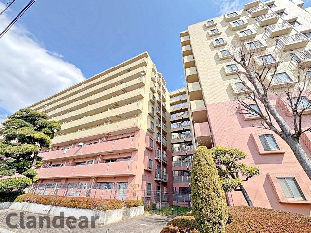 エフローレ新三郷の外観|ドキドキの新生活も、安心してスタート。ぴったりの住まいを見つけませんか？クランディアが一緒に住まい選びをサポートします‼　まずは、お気軽にお問合せください　＃クランディア