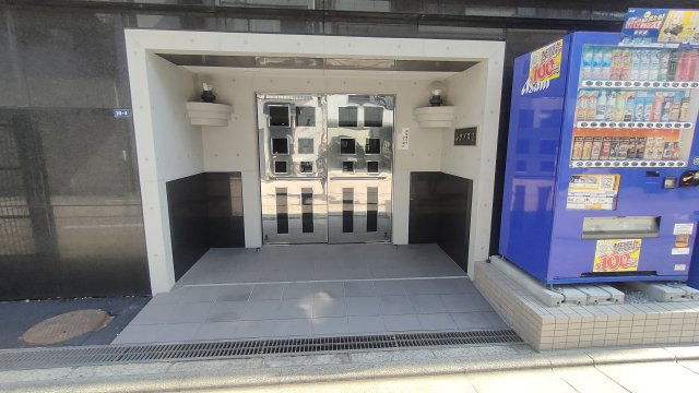 レクノスⅠのエントランス