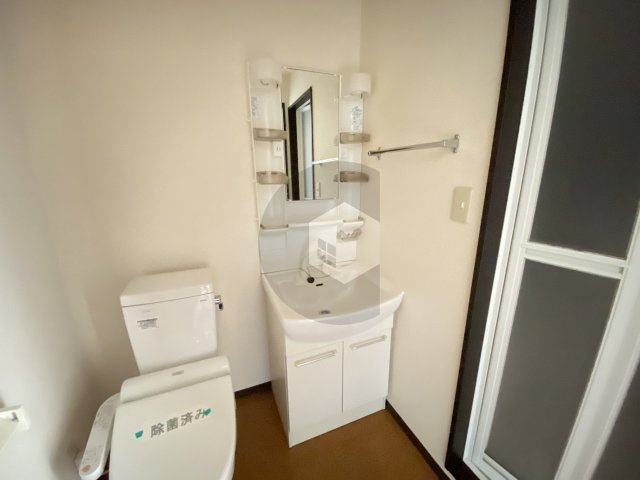 第7美和マンションの独立洗面台