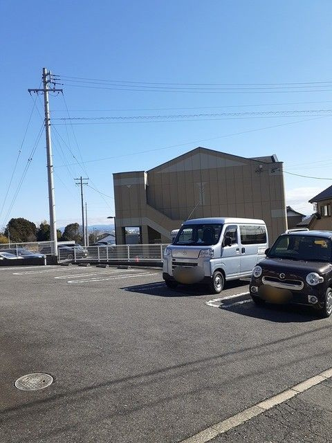 セレノの駐車場