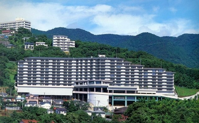 クリオ伊東壱番館の外観