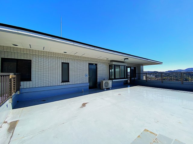 クリオ伊東壱番館のバルコニー