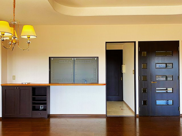 クリオ伊東壱番館の居間・リビング