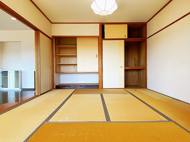 クリオ伊東壱番館の和室