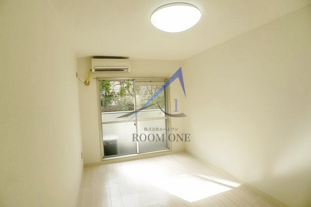 ビリジアン目白の居間・リビング|洋室のお部屋です。