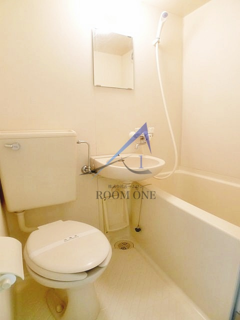 ビリジアン目白の洗面所|洗面台です。