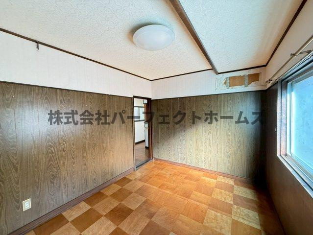 伊加賀本町戸建　賃貸の洋室|ゆったりした洋室です