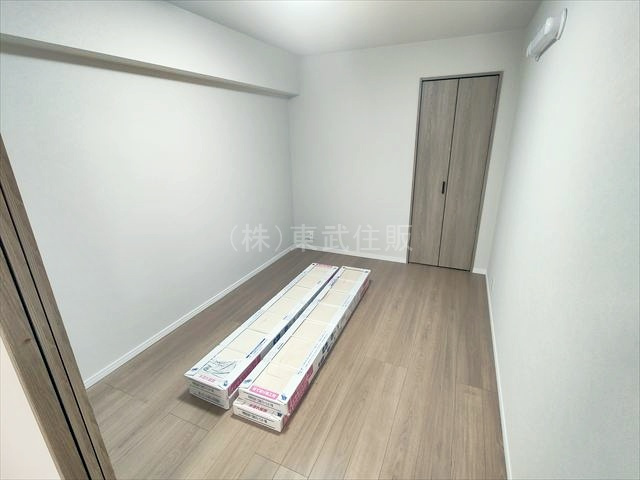 【寝室】の画像