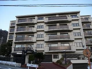 フォーシーズンズ芦屋の外観