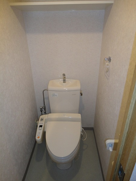 クレアシオン中野北のトイレ