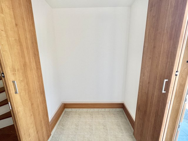 船橋市習志野台５丁目の収納|建築施工例