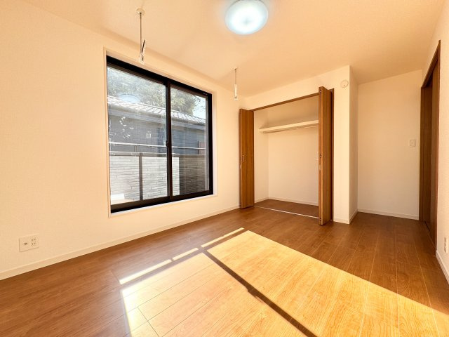 船橋市習志野台５丁目の洋室|建築施工例