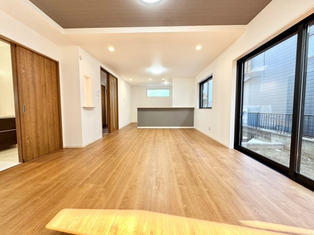 船橋市習志野台５丁目の居間・リビング|建築施工例