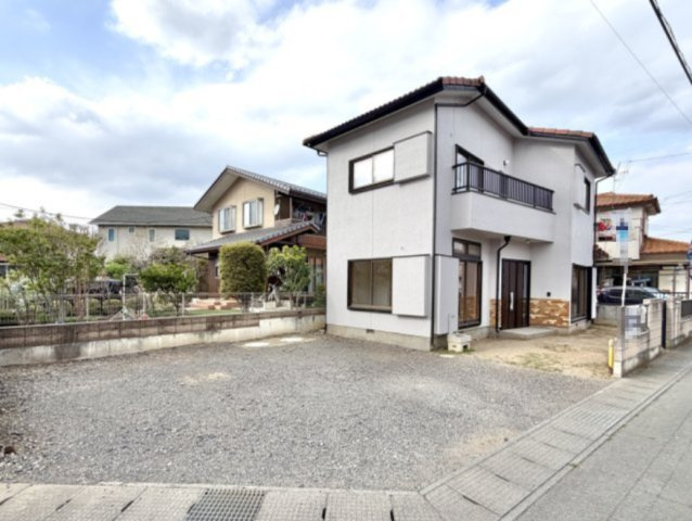 【中古戸建】前橋市駒形町1期の外観|■外観｜閑静な住宅街で始める新しい暮らし♪開放的な毎日をあなたへ(^^♪