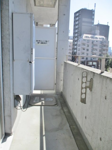 メゾンフリジアのバルコニー