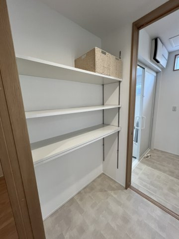 松崎町戸建の収納