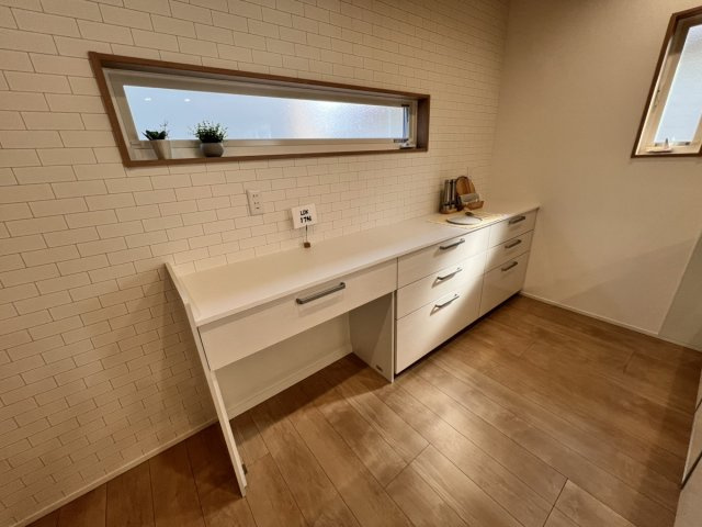 松崎町戸建のキッチン