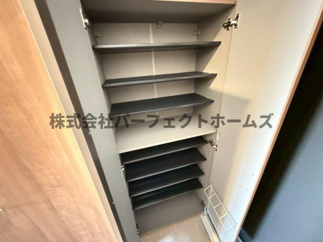 ボンヌ・サンテ枚方公園駅前の収納|大きなものも収納できそうです