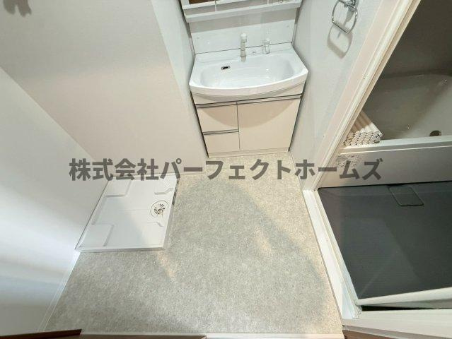 ボンヌ・サンテ枚方公園駅前の洗面所|脱衣スペースもあります