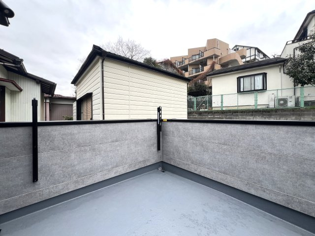 地名に台がついてるけどココは平坦！静かで落ち着いた街です私みたいに。【中区豆口台新築戸建】のバルコニー|バルコニーがあります