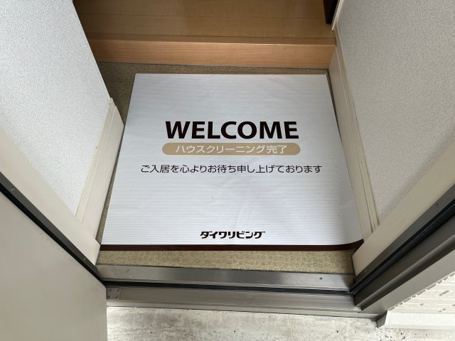 ノア東山Ａ棟　Ａ棟の玄関