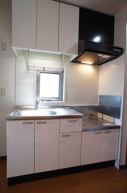 パークアヴェニュー下馬　南西角部屋　敷金0　二面採光