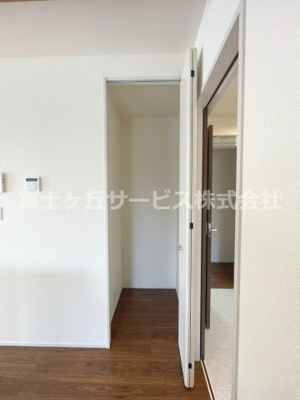 【収納】 | 掛川市大渕 2期 新築一戸建て | たっぷりとした収納スペースです
