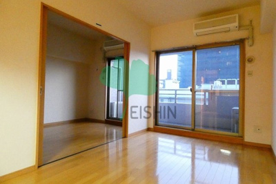 【居間・リビング】 | ラフィーネ博多駅前 | アレンジ自由自在の広々空間です！