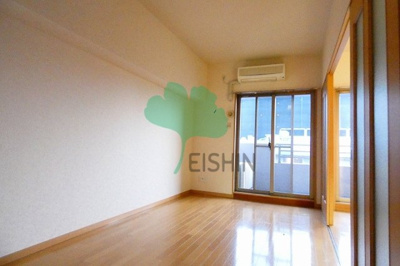 【寝室】 | ラフィーネ博多駅前 | 寝室です。