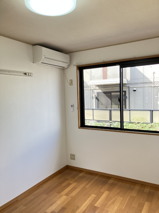 セジュール島田　B棟の洋室