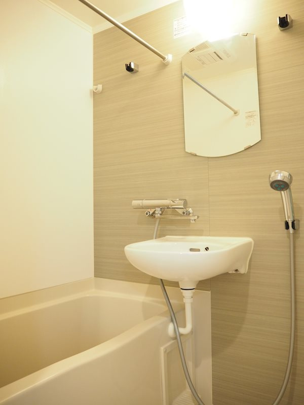 ルーブル練馬沼袋の浴室