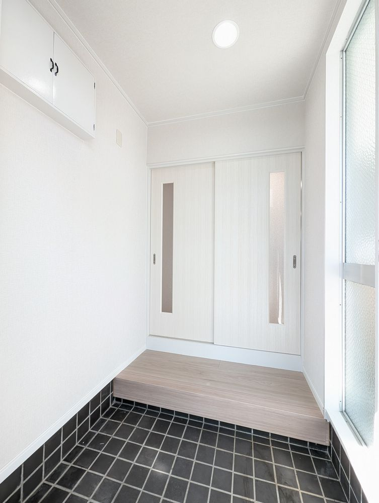 中区金山５丁目戸建の玄関|1階玄関