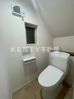 【トイレ】 | 宮澤邸 | ゆったりとした空間のトイレです