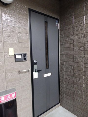 セジュール島田 C棟の玄関