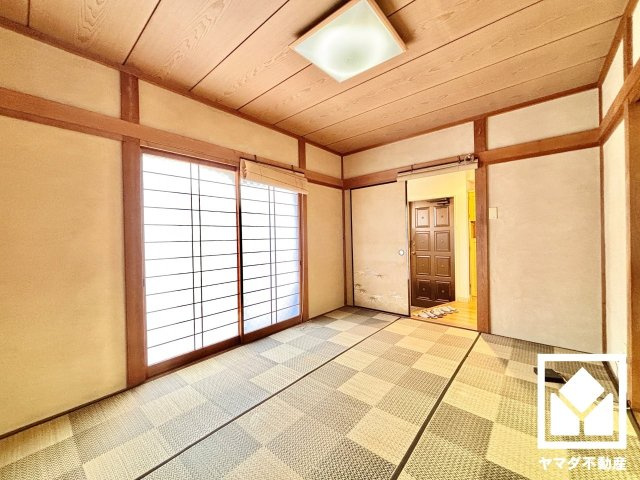 大津市本宮2丁目　の和室