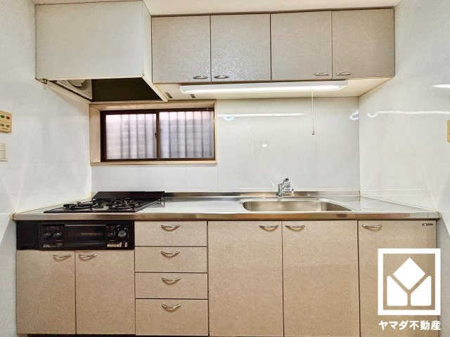 大津市本宮2丁目　のキッチン