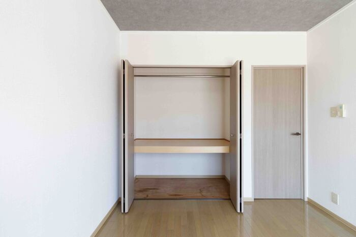ブライダルハイツ問屋町の収納