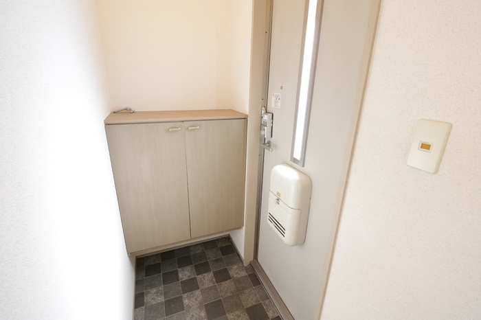 ブライダルハイツ問屋町の玄関