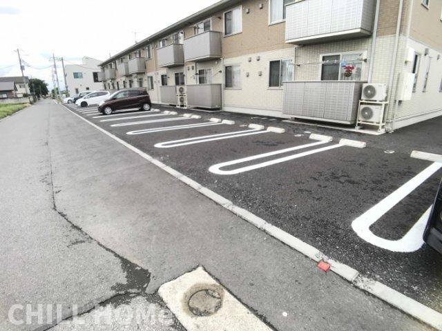 ミッドパレス市場町　Ⅰの駐車場|当社、チルホームのHPもご覧ください(^^)/物件情報多数♪