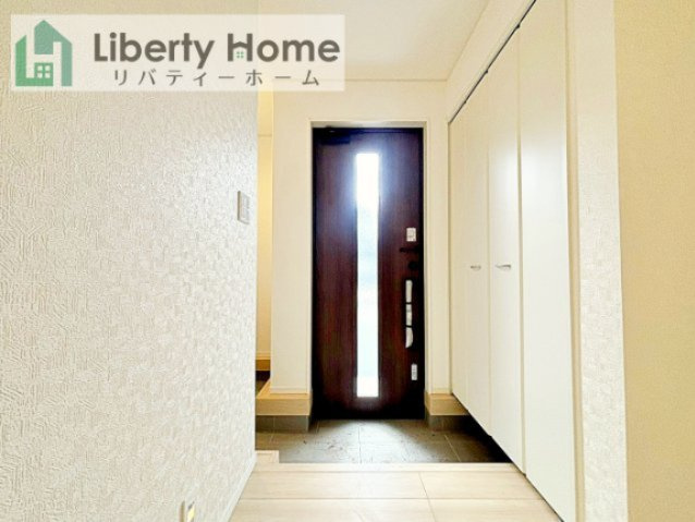 下妻市鬼怒第7　新築戸建の玄関